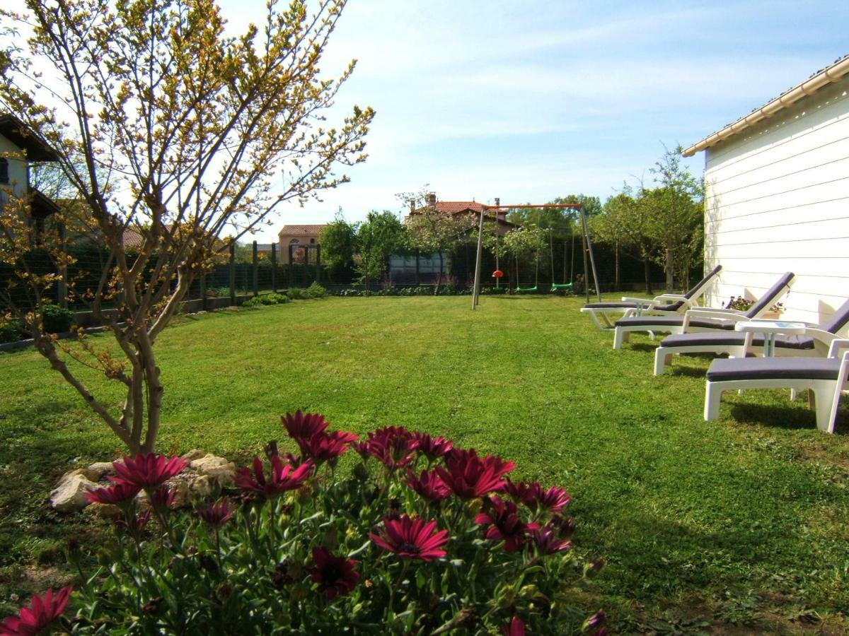 Gite L'Hirondelle Castelnau-de-Médoc Zewnętrze zdjęcie